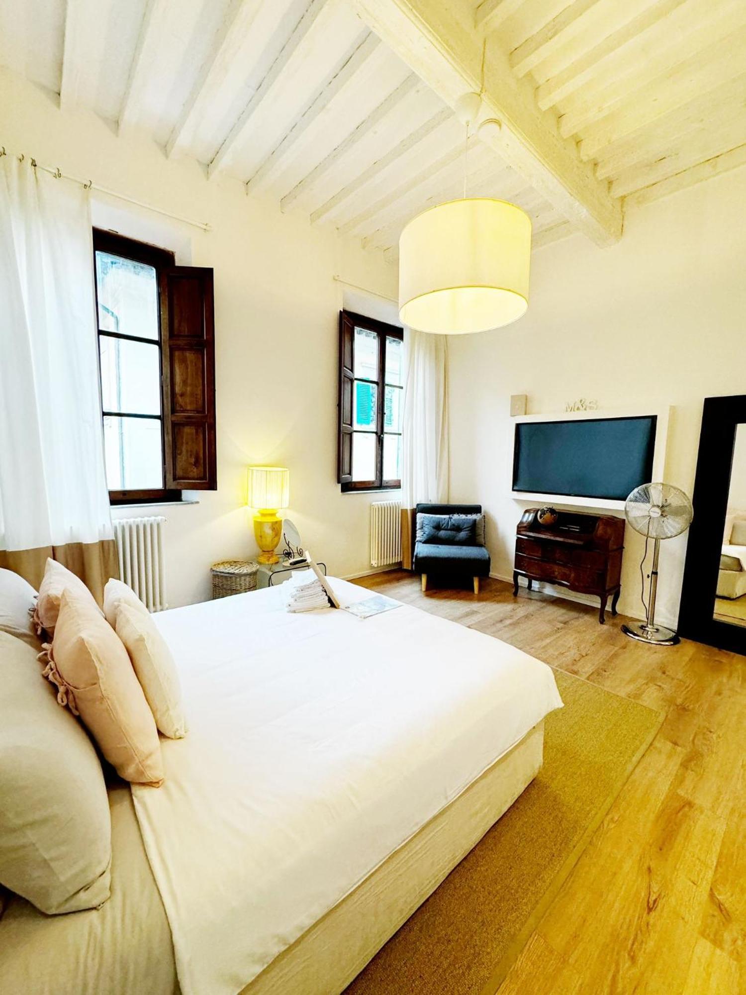 Boutique Room - Centro Storico 20 Min Da Firenze Empoli Exterior foto